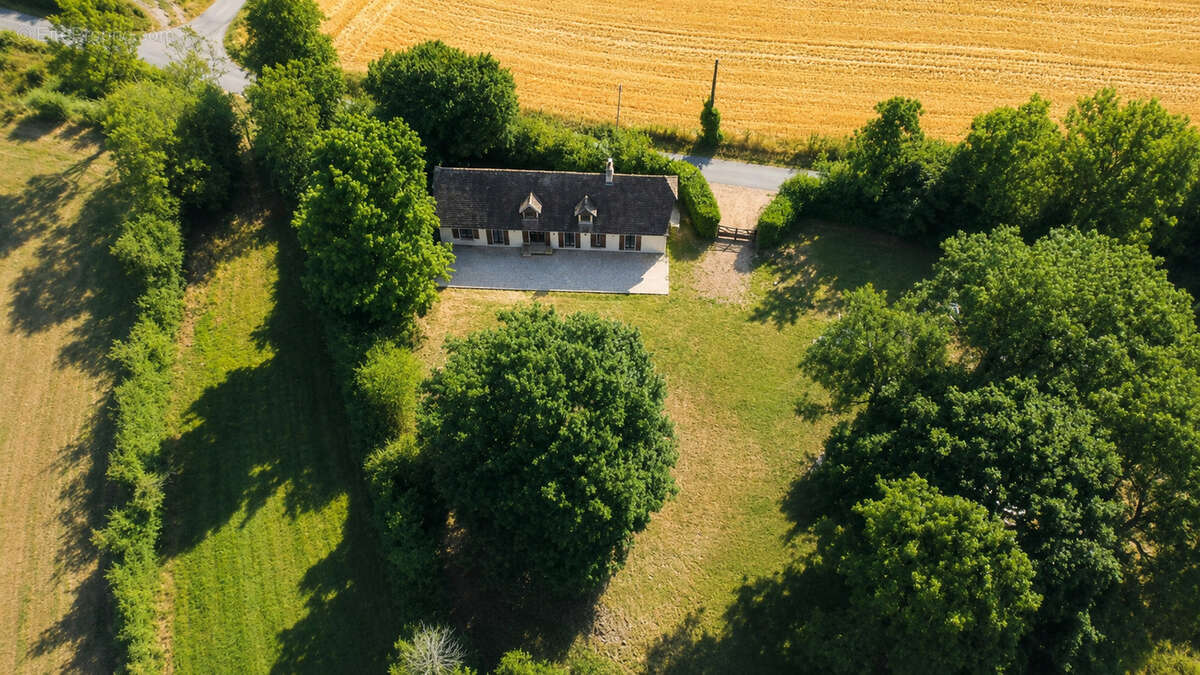 Maison de 108 m2, 5 pièces avec 3 chambres - Travaux à prévoir - photo 10