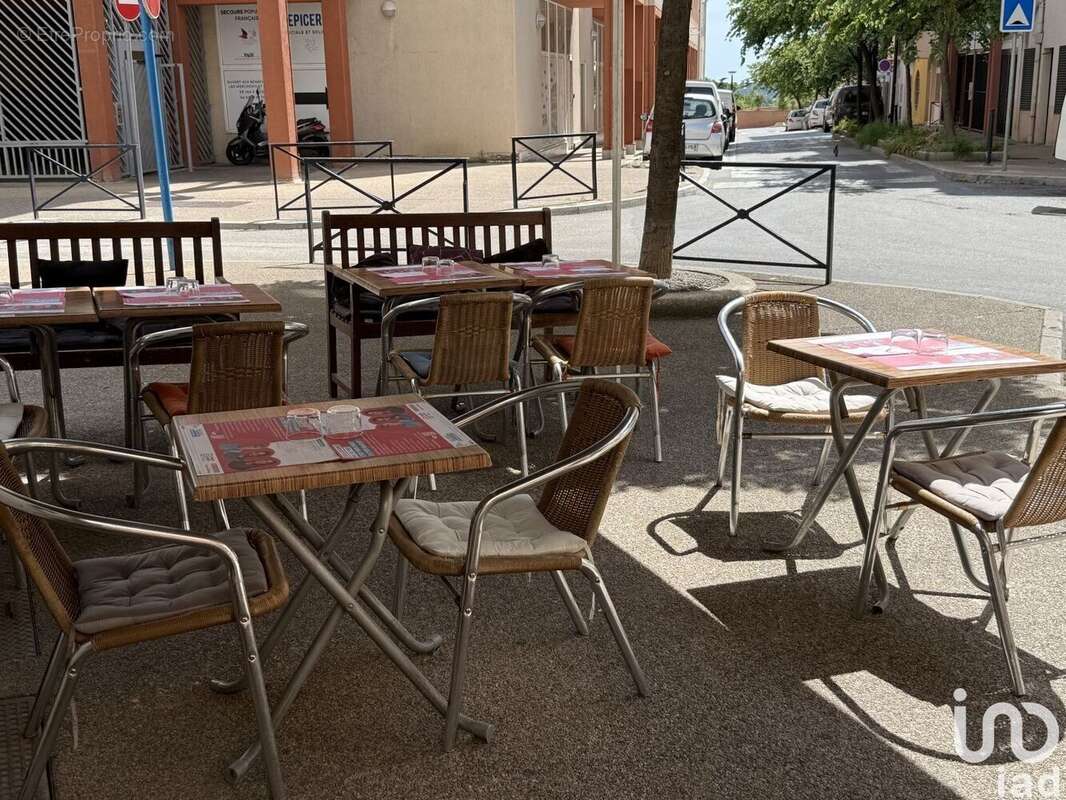 Photo 5 - Commerce à VALBONNE