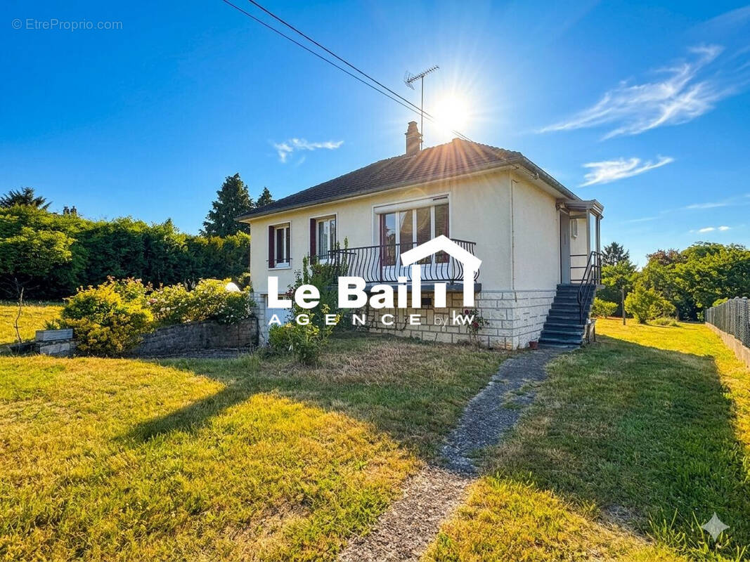 Maison à US