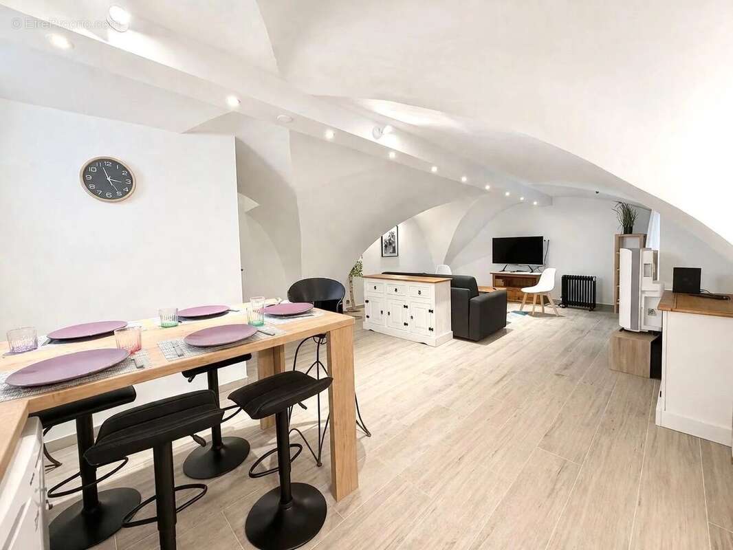 Appartement à LE CANNET