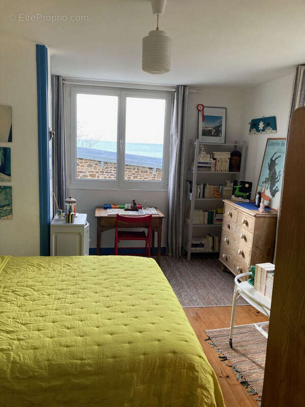 Maison à SAINT-PAIR-SUR-MER