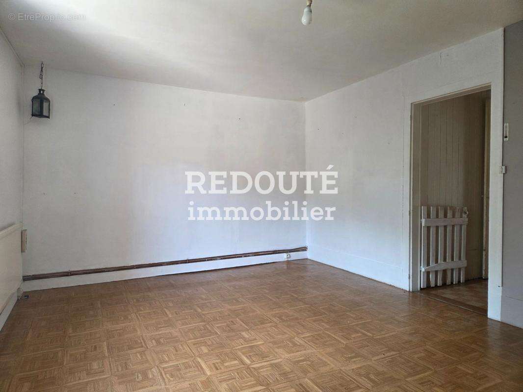 Maison ancienne avec jardin de 109 m² Secteur Novion-Porcien - photo 5