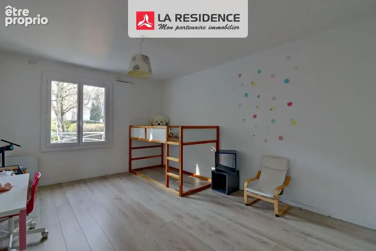 Maison 5 pièces 112 m² à vendre à Aulnay-Sur-Mauldre (78126) - photo 8