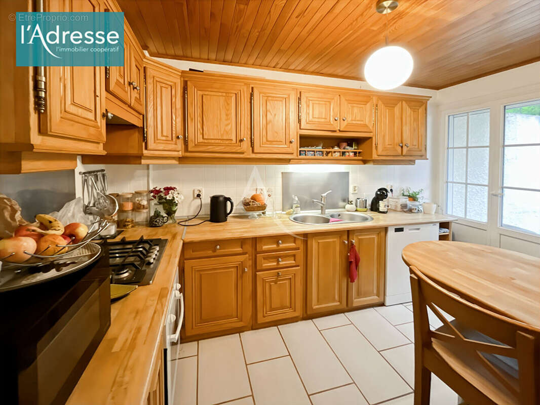 Maison Meulan En Yvelines 6 pièce(s) 99 m², 4 chambres - photo 8