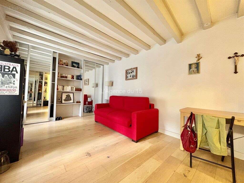 Appartement à PARIS-6E
