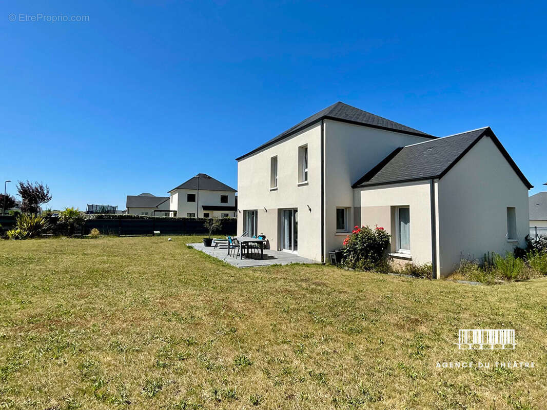 Maison à COURSEULLES-SUR-MER