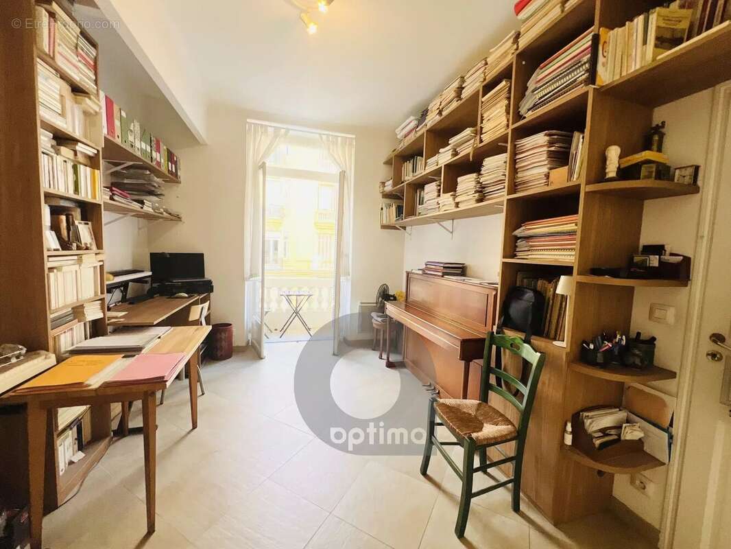 Appartement à MENTON