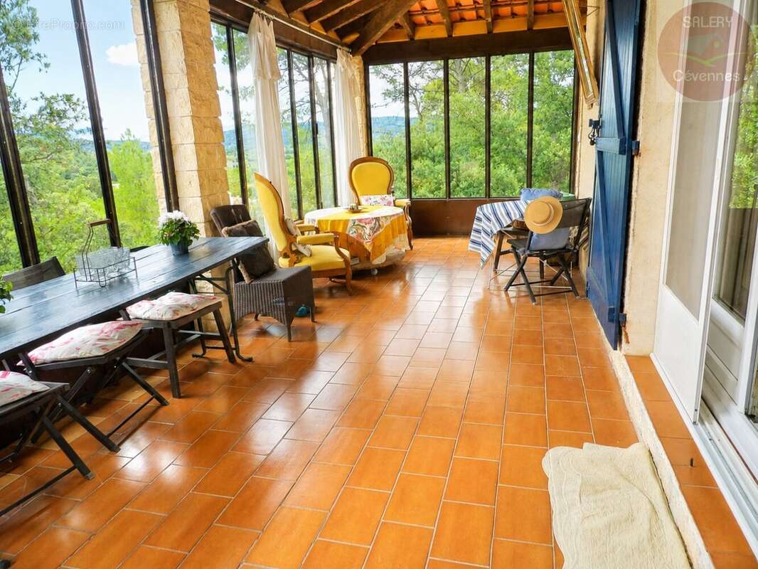 Maison avec piscine au calme - photo 2