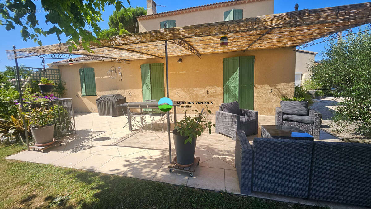 Maison à MAZAN