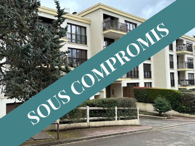 Appartement à BURES-SUR-YVETTE