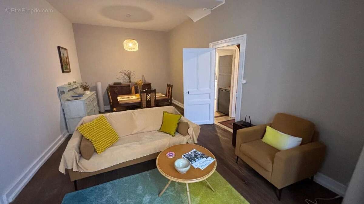 Maison à MONTMORILLON