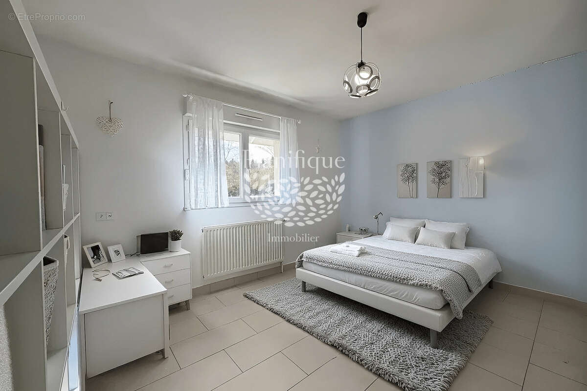 Appartement à ETAUX