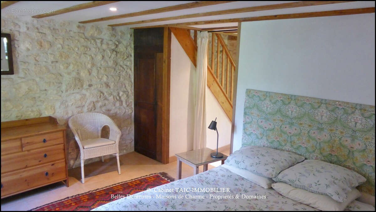 Maison à REALMONT