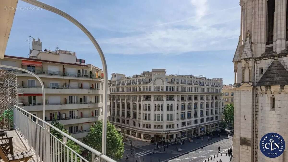 Appartement à NICE