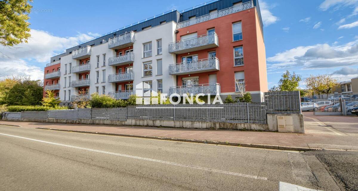 Appartement à AUBERGENVILLE