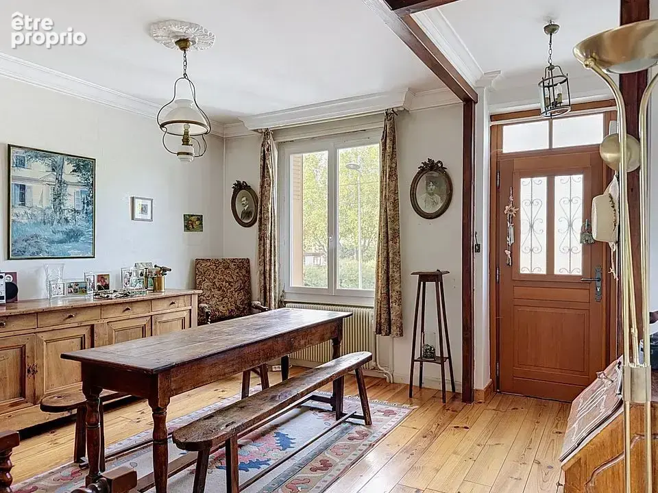 Une maison proche Voie Verte et métro Cuire - photo 6