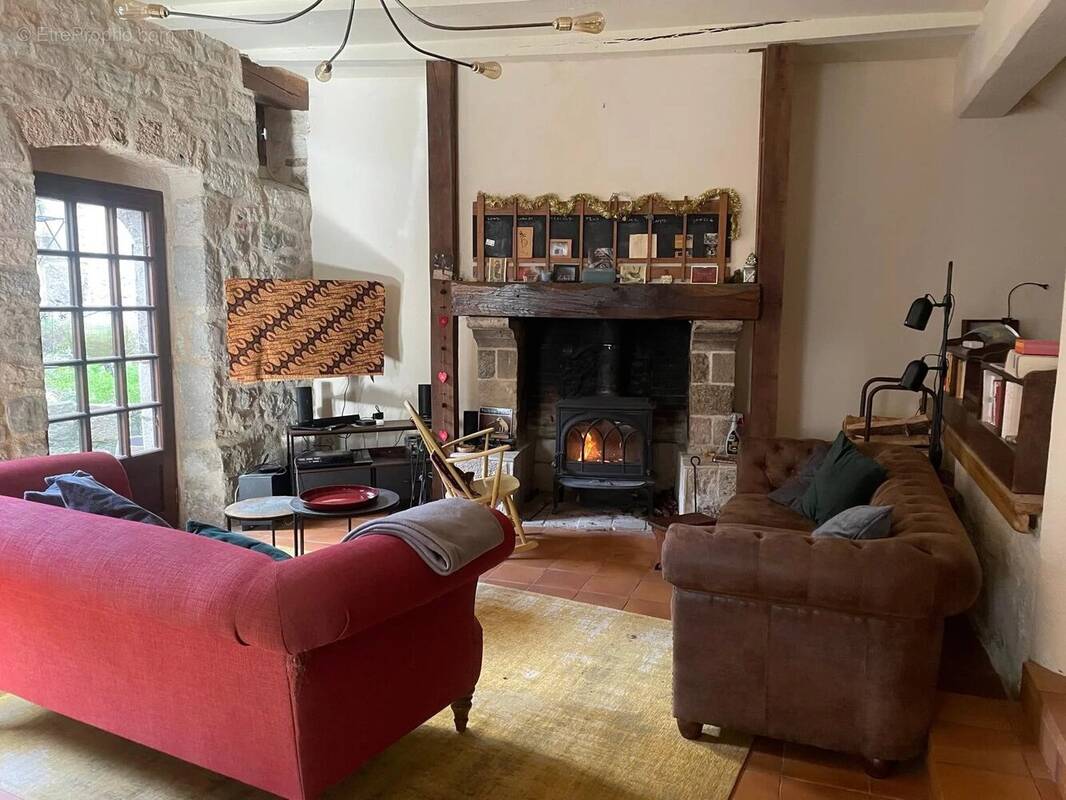 Maison à SAINT-ANTONIN-NOBLE-VAL