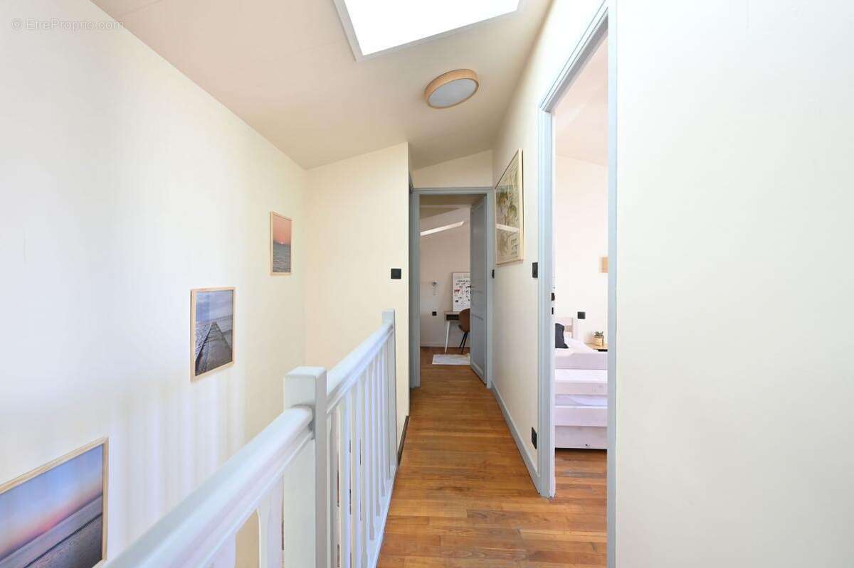 Maison à LES PORTES-EN-RE