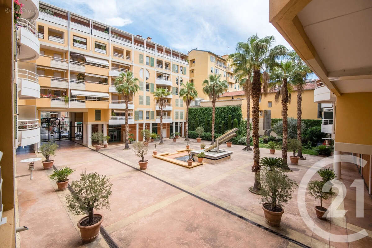 Appartement à NICE