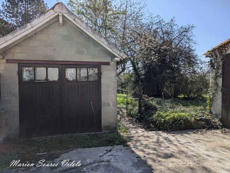 Maison à CHAUMES-EN-BRIE