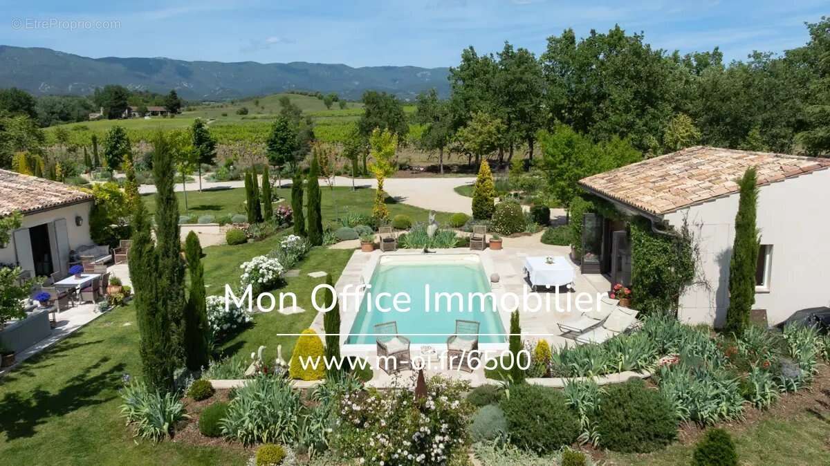Maison à ANSOUIS
