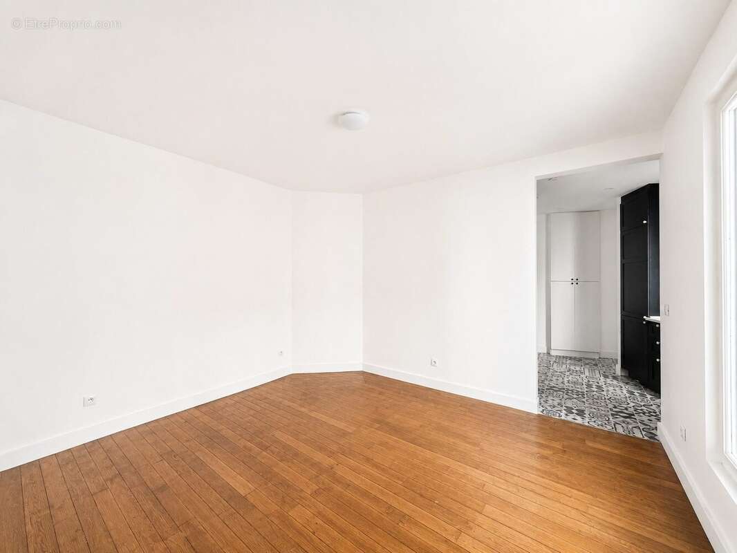 Appartement 36 m² à Paris-15e  - photo 4
