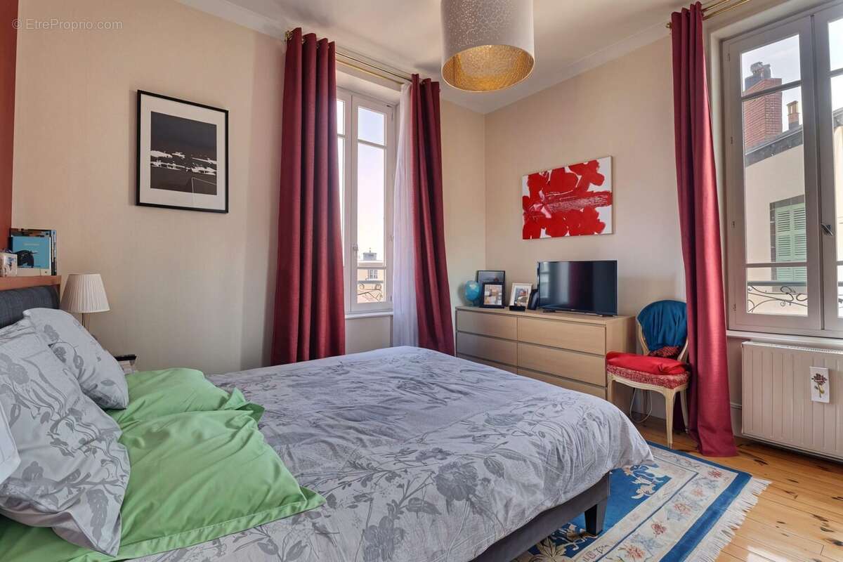 Appartement à CHAMALIERES