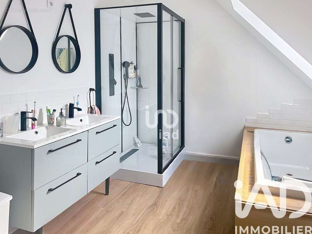 Maison 106 m² à Doudeauville  - photo 7