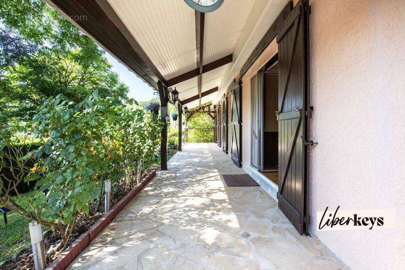 Maison à EZY-SUR-EURE