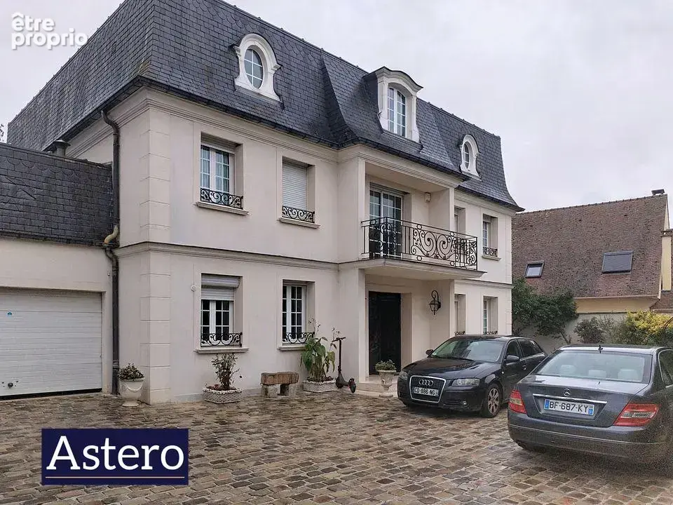  Propriété d’exception au Plessis Trévise : 260 m² de volumes rares sur 830 m² de terrain - photo 2