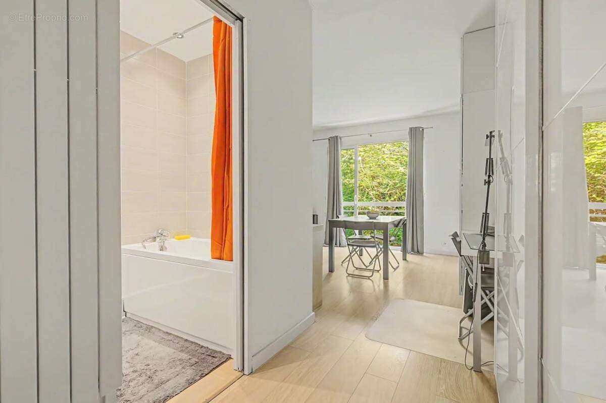 Appartement à AIX-EN-PROVENCE
