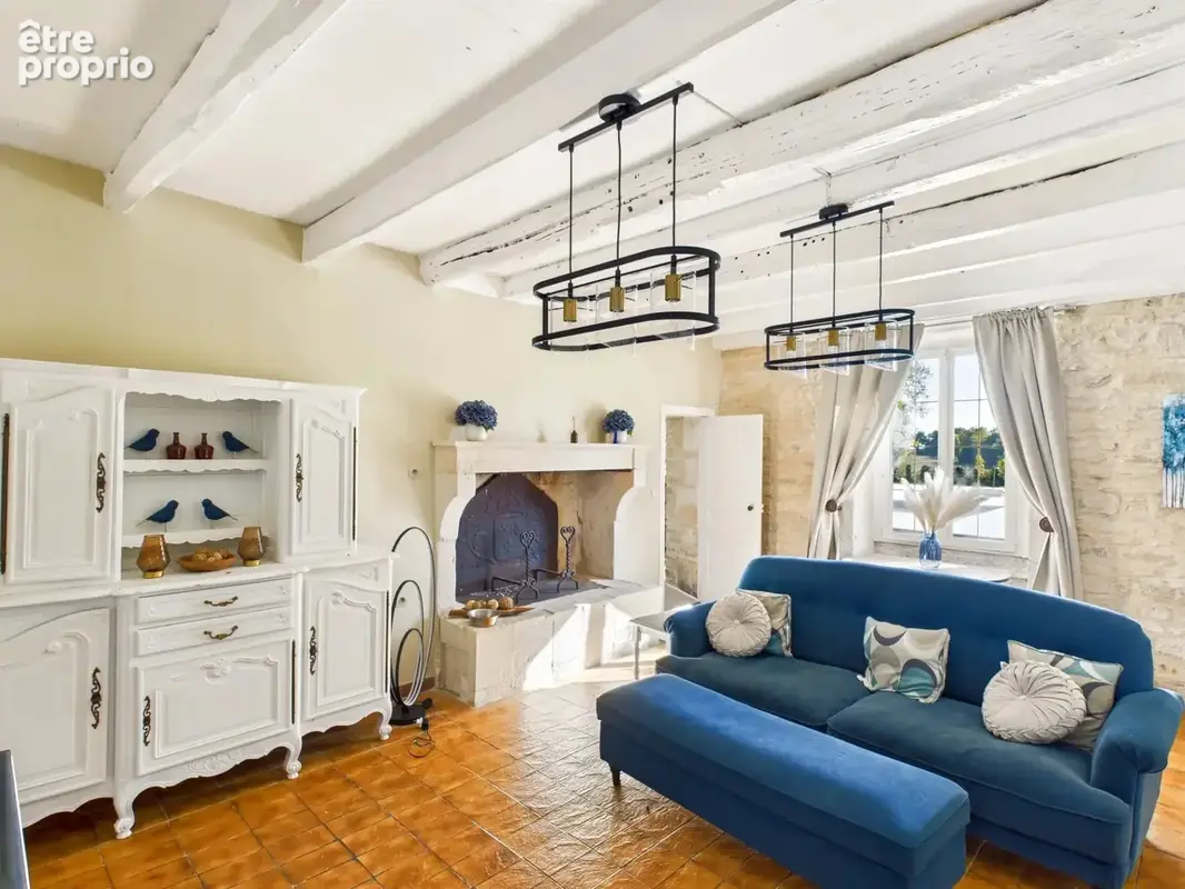 Superbe maison de campagne avec piscine, beaucoup d'espace et un potentiel de revenus - photo 5