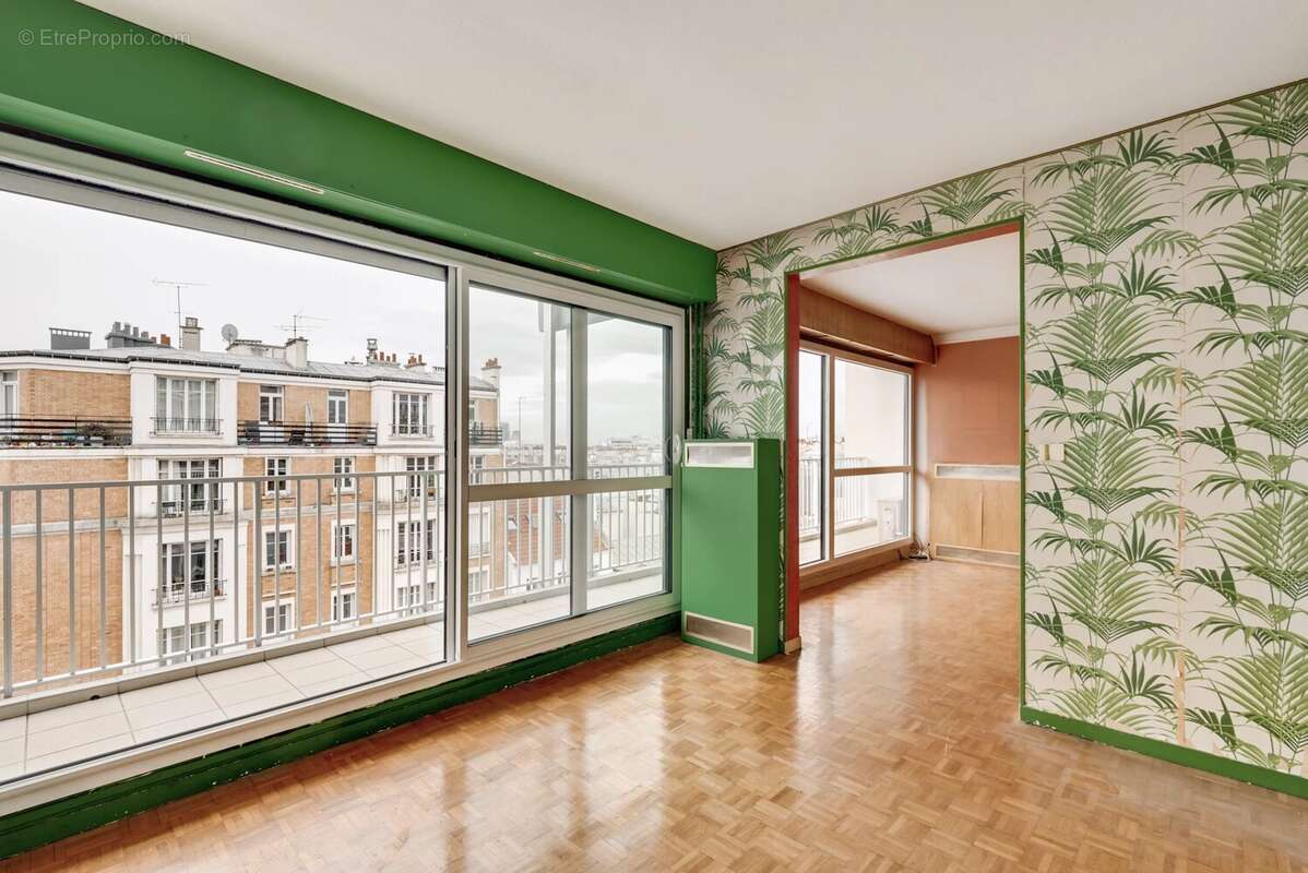 Appartement à PARIS-11E