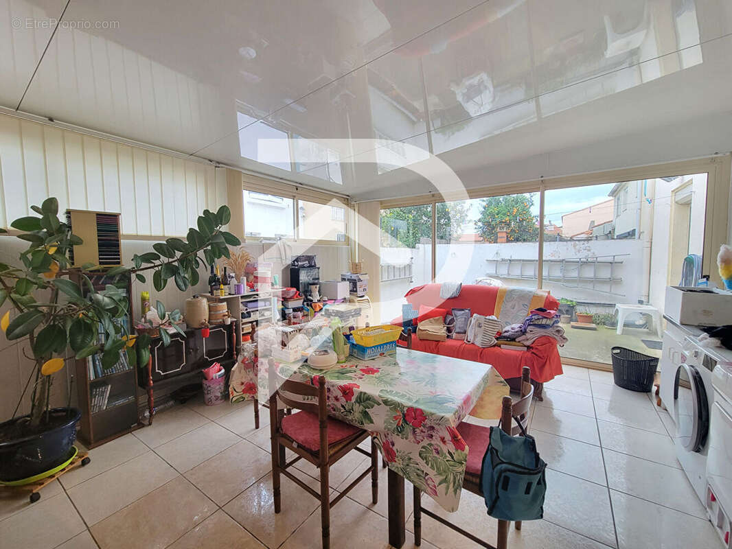 Maison à LATOUR-BAS-ELNE