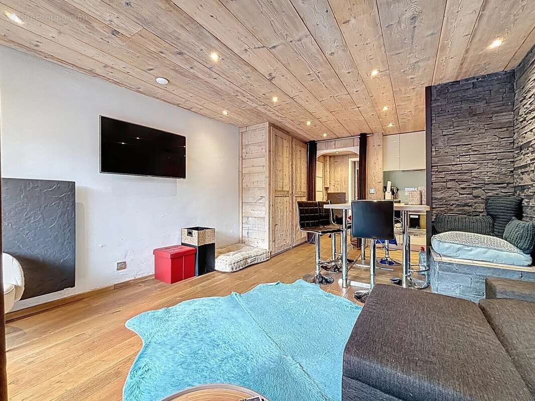 Appartement à SAINT-ETIENNE-DE-TINEE