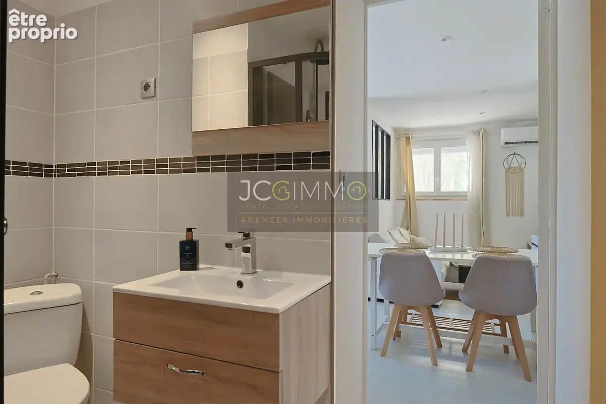 Maison composée de 3 appartements au Cap Brun - photo 30