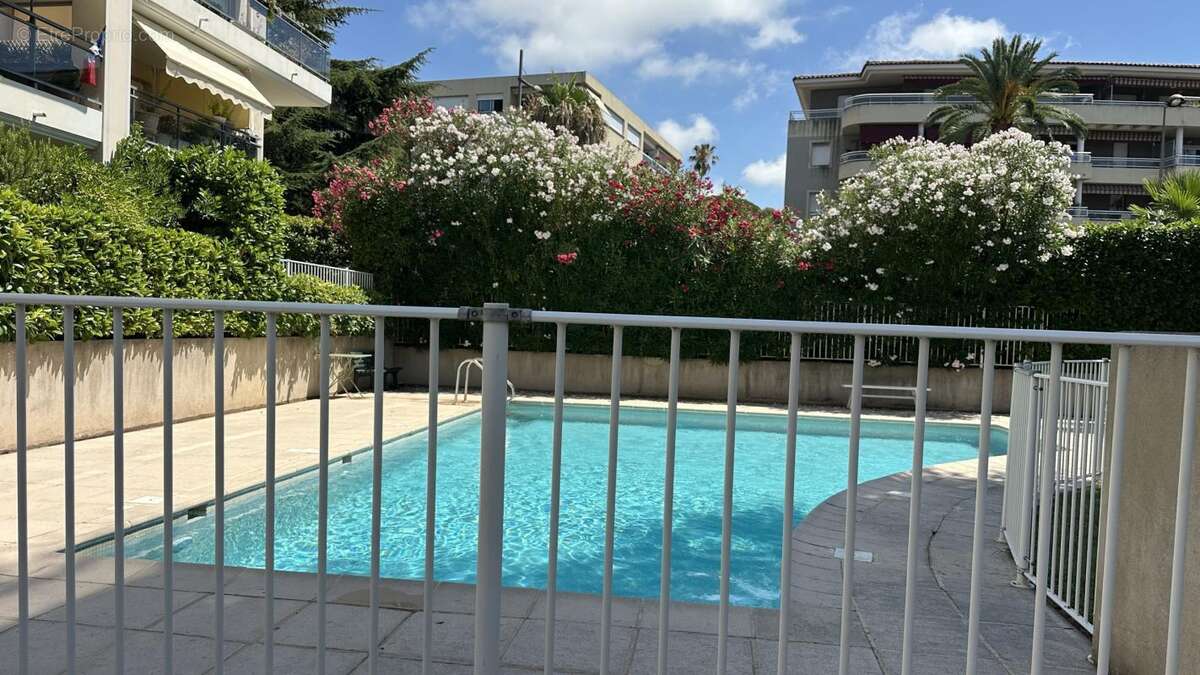 Appartement à CAGNES-SUR-MER