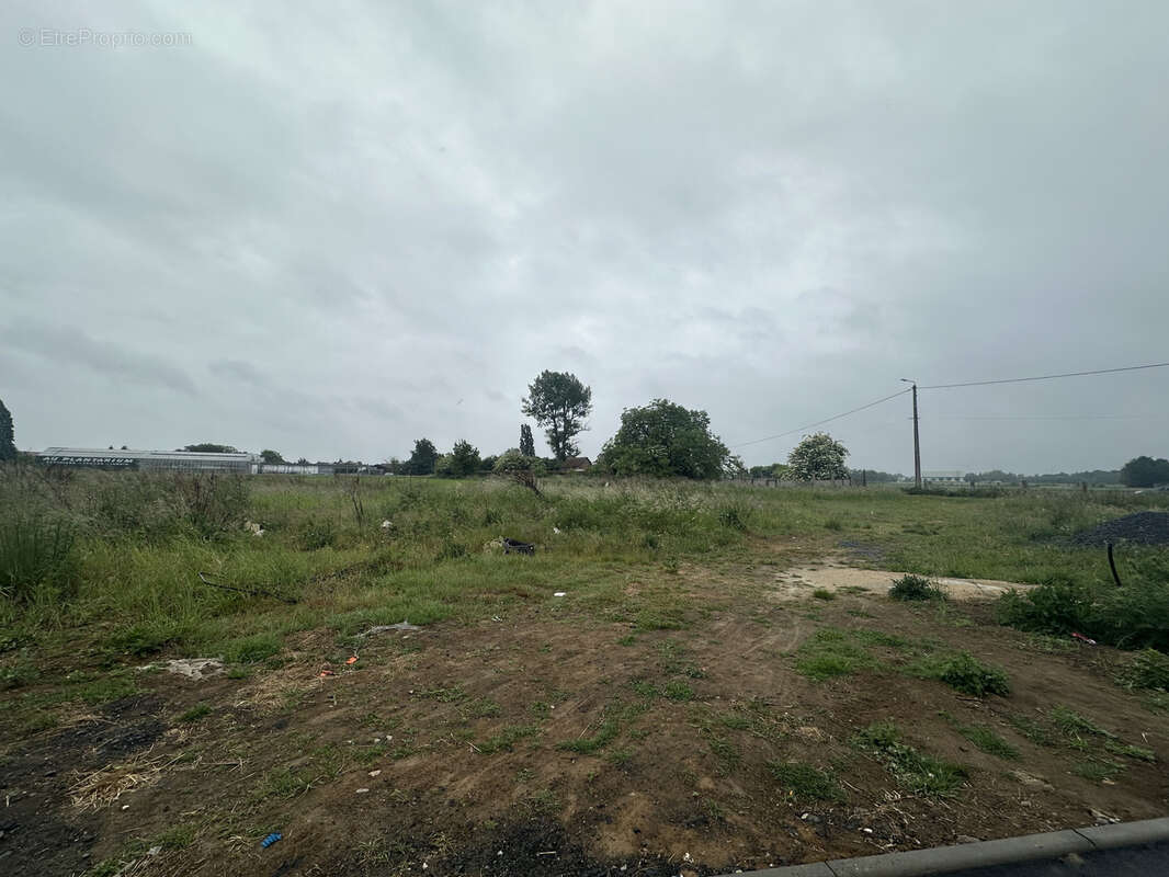 Terrain à QUAROUBLE