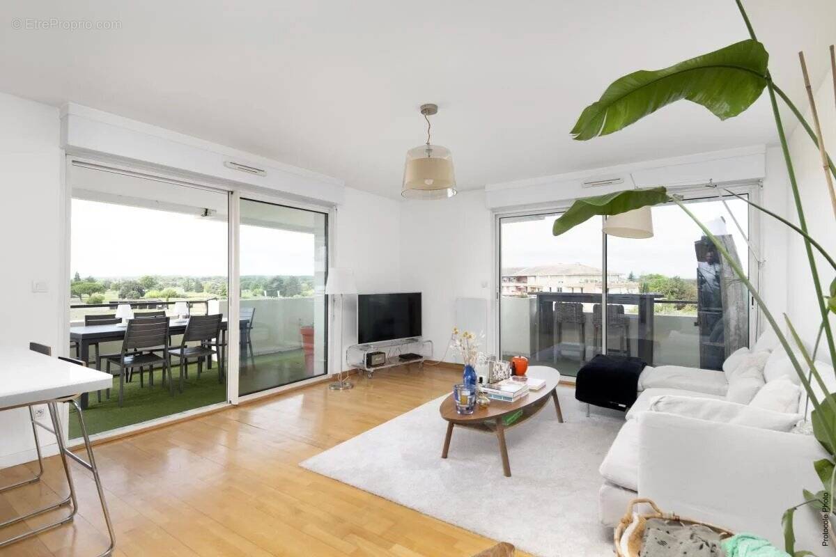 Appartement à SEILH