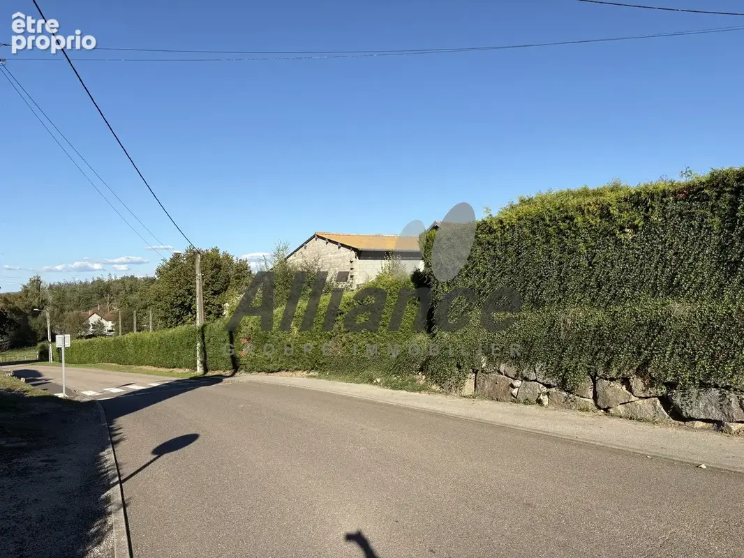 Ferme  avec  dependances  et  terrain  centre   village    ailloncourt - photo 6