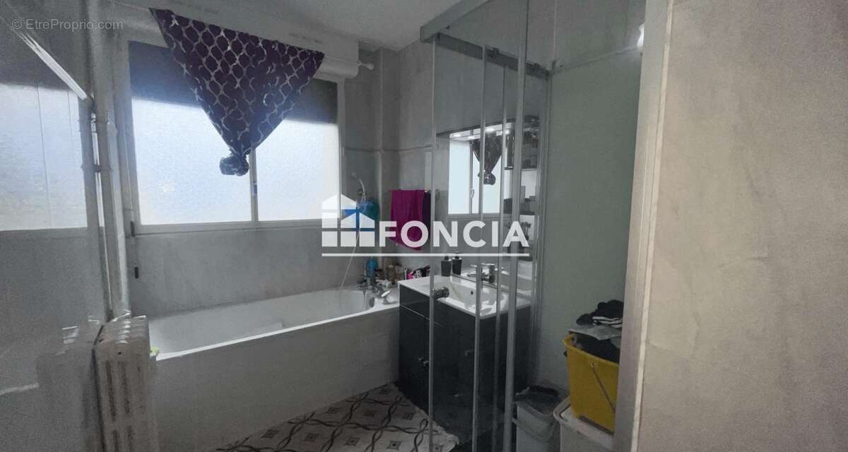 Appartement à LE RAINCY