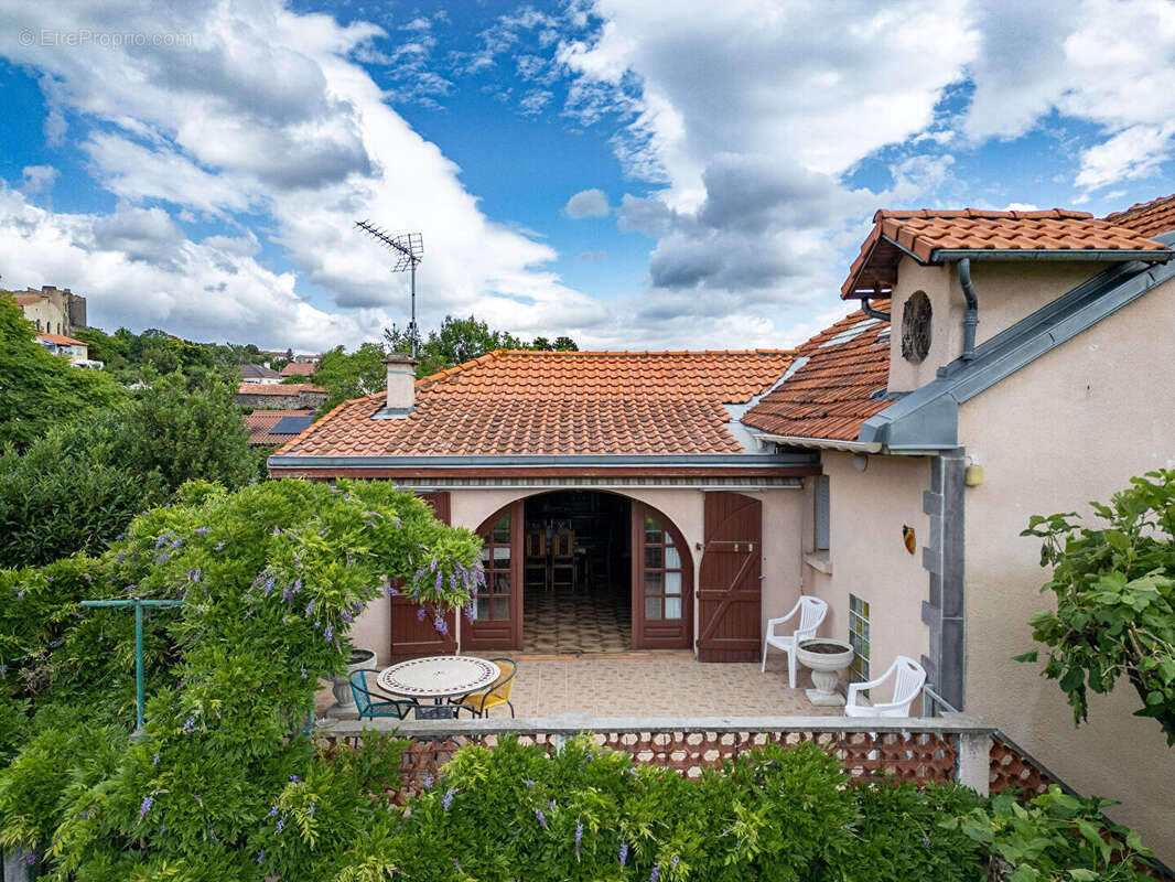 Maison à CHATEAUGAY