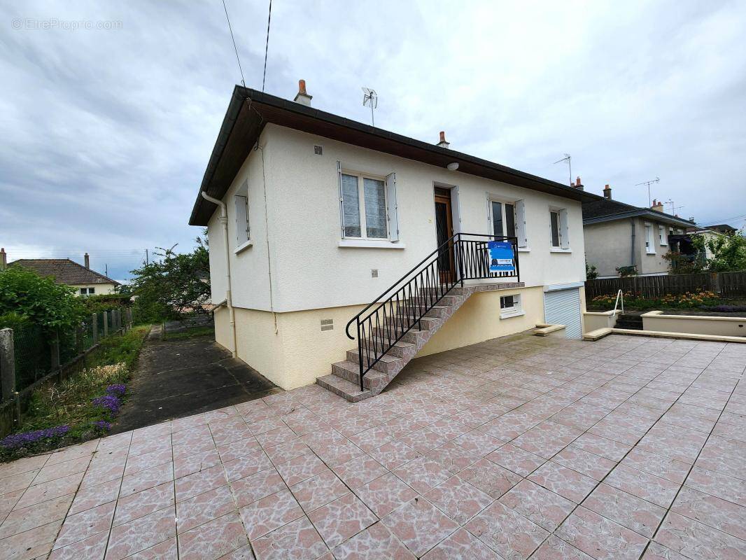 Maison à MONDOUBLEAU