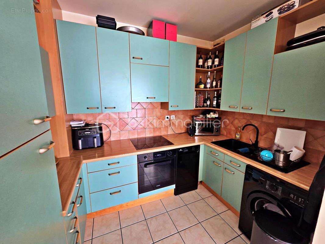 Appartement à CARRY-LE-ROUET