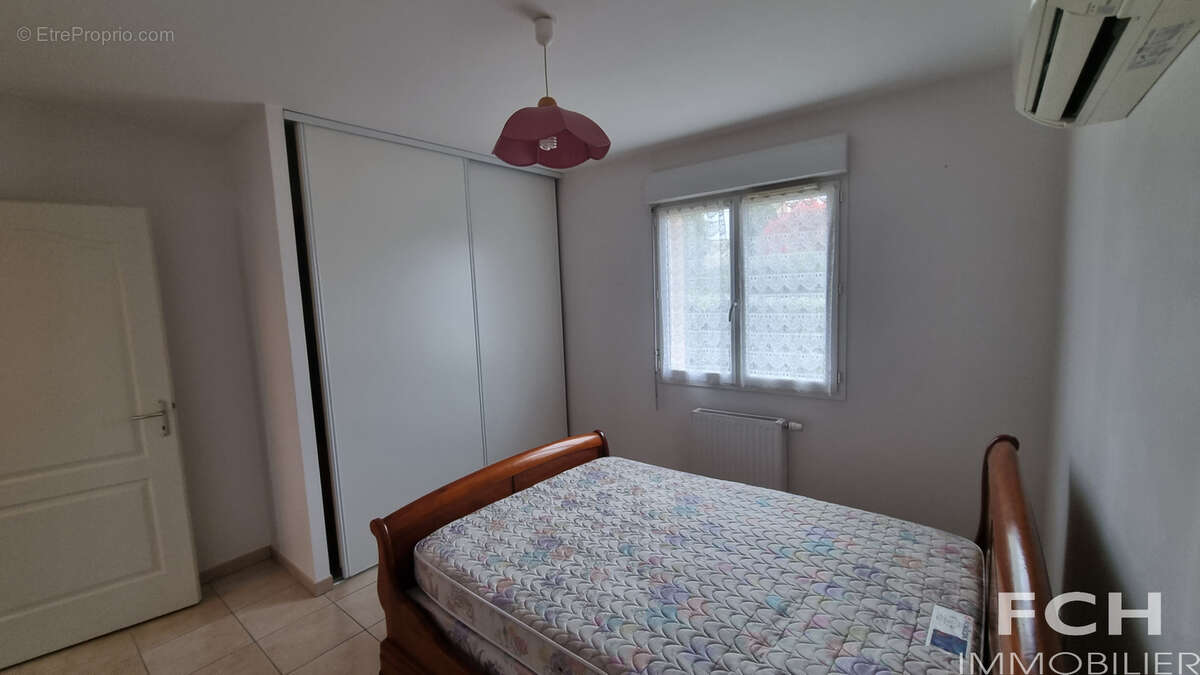 Villa 4 chambres, bureau, 2 garages, vue, proche toutes commodités - photo 10