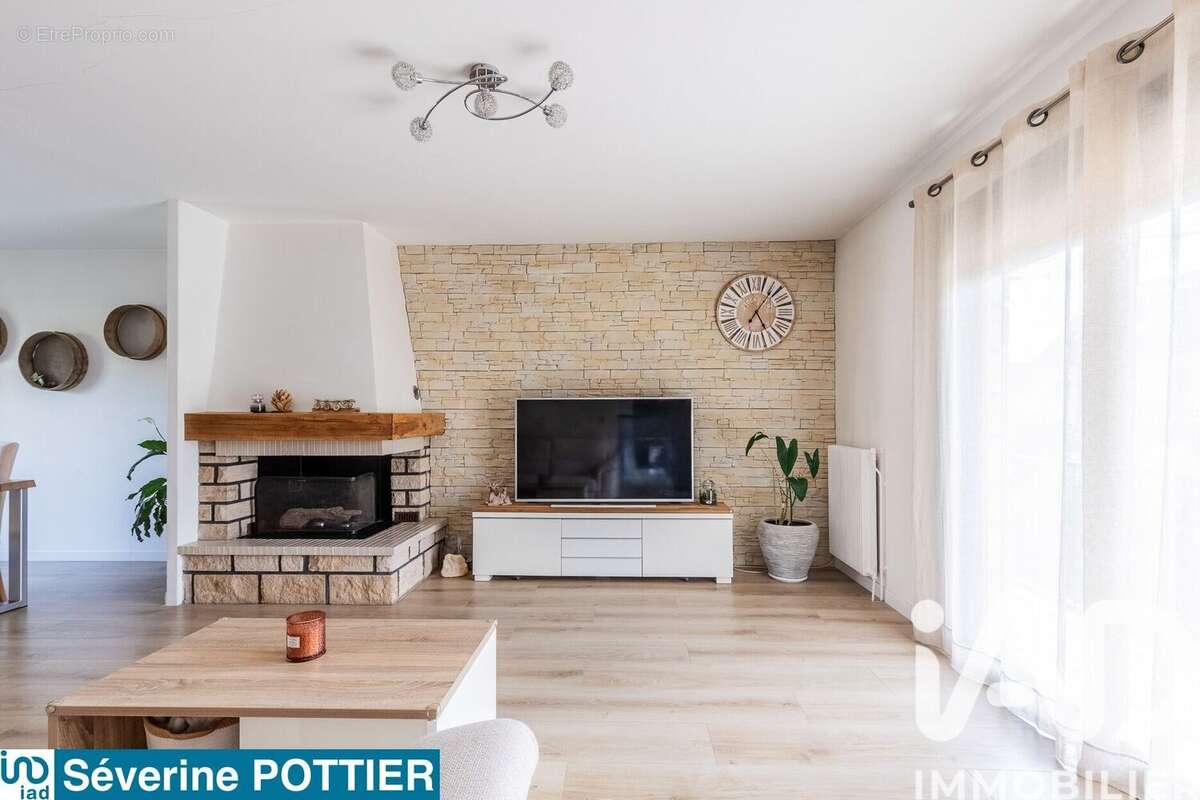 Photo 3 - Maison à VIRY-CHATILLON