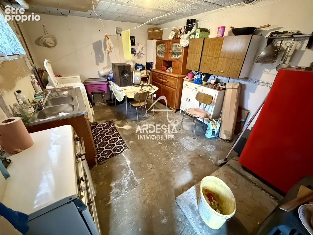 Maison 87 m2   3 chambres   Sous-sol complet   Grand garage   Beau terrain - photo 10