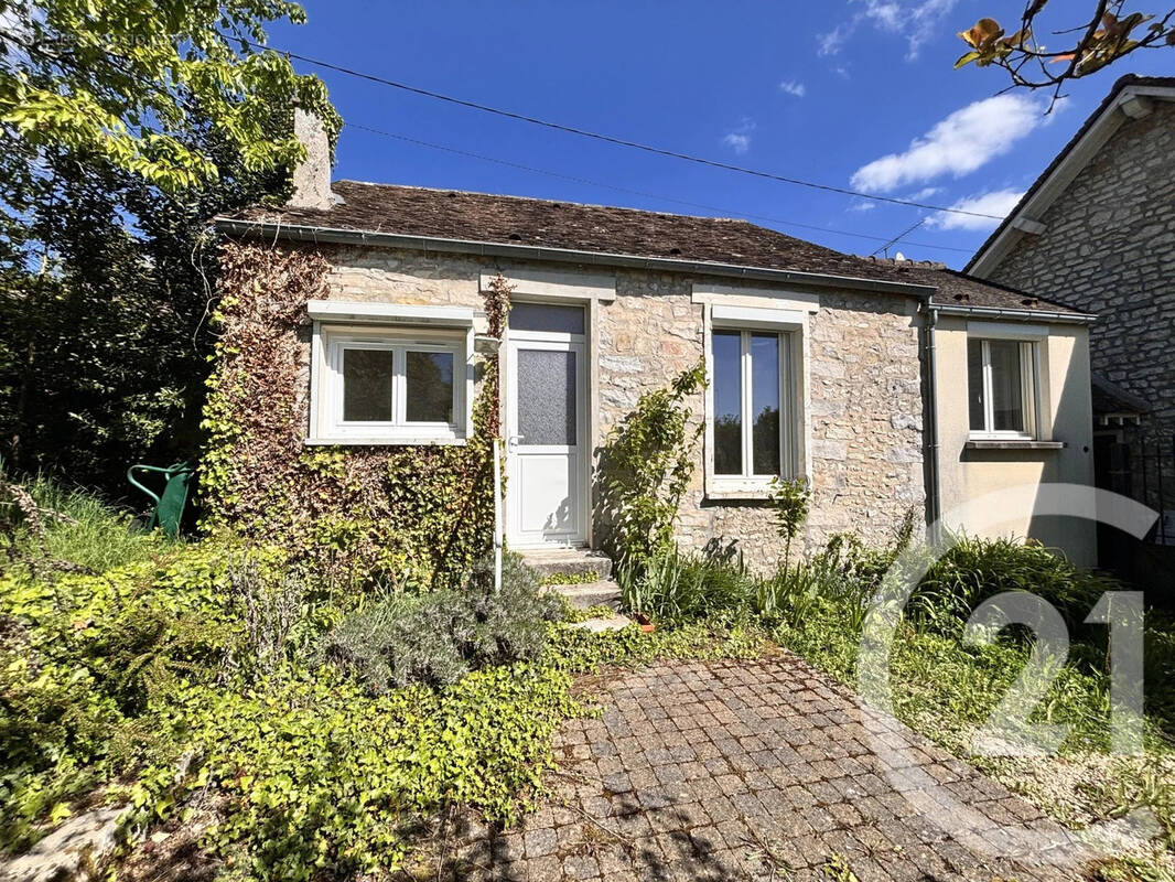 Maison à MONTIGNY-SUR-LOING