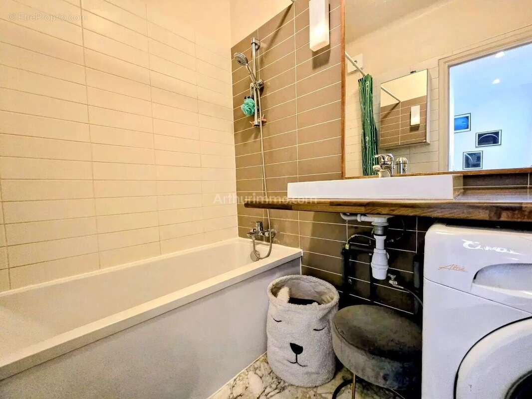 Appartement à NOGENT-SUR-MARNE
