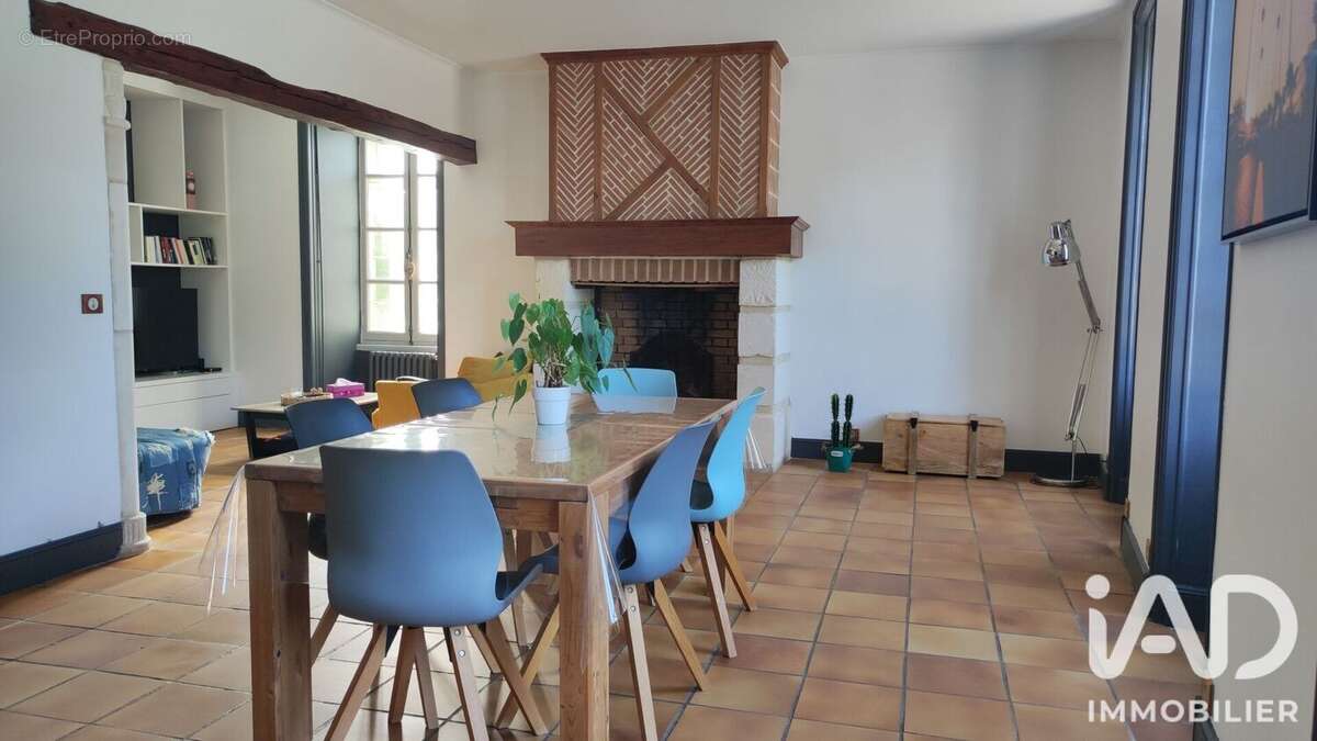 Photo 2 - Maison à TONNAY-CHARENTE